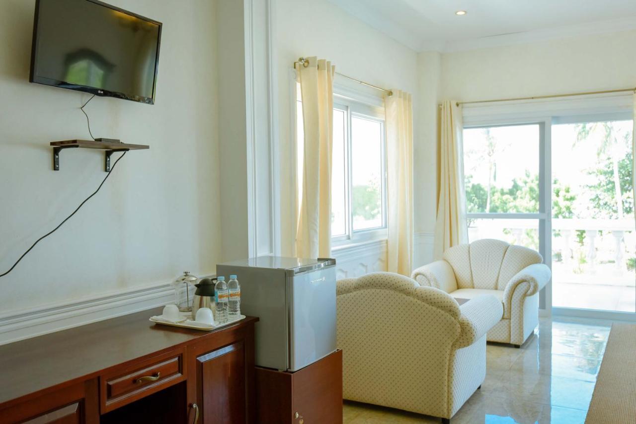 Casablanca By The Sea Hotel Olango Island Exterior foto