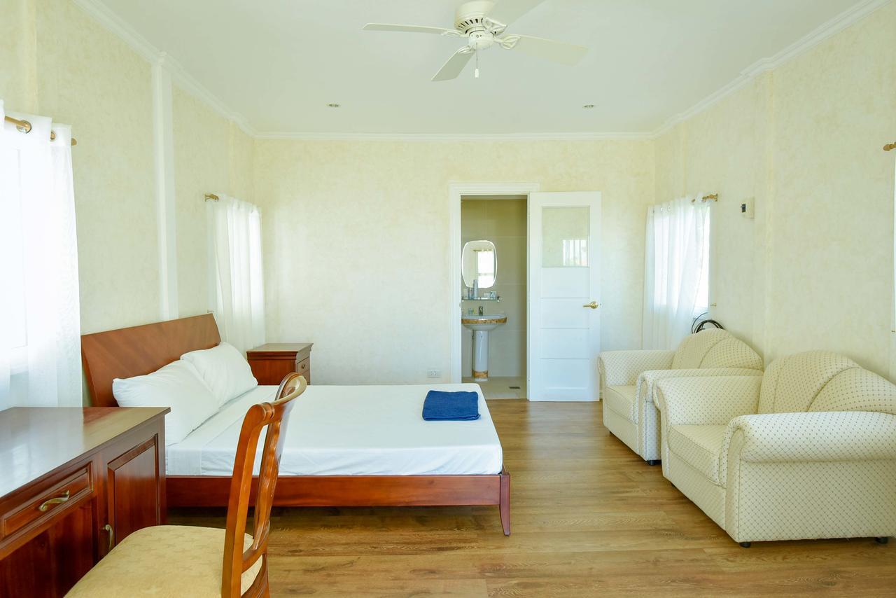 Casablanca By The Sea Hotel Olango Island Exterior foto