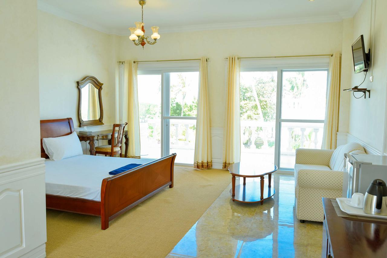 Casablanca By The Sea Hotel Olango Island Exterior foto
