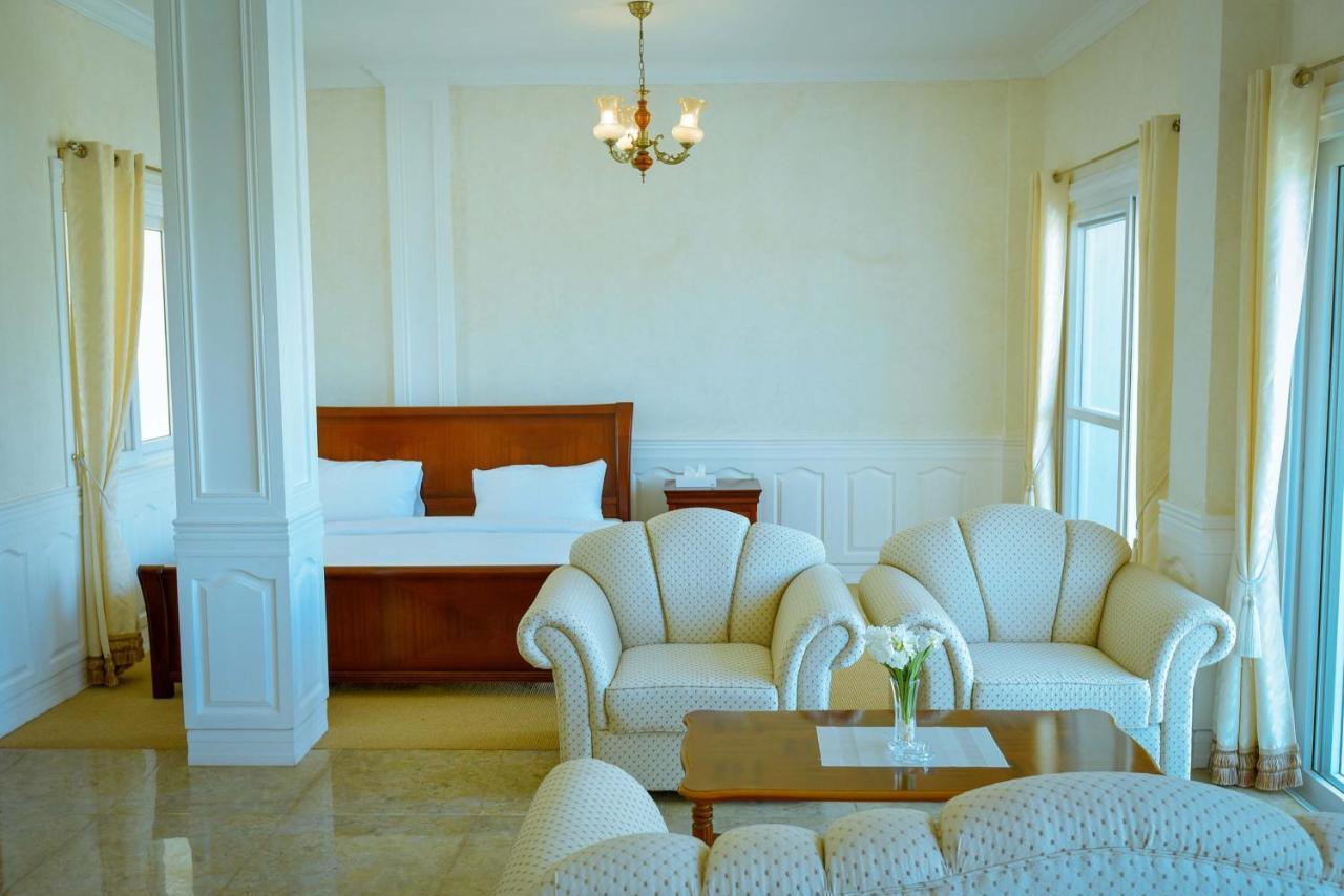 Casablanca By The Sea Hotel Olango Island Exterior foto