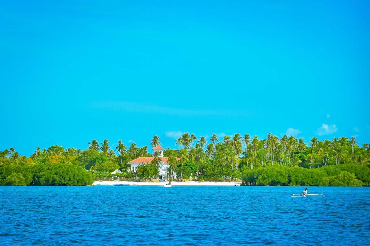 Casablanca By The Sea Hotel Olango Island Exterior foto